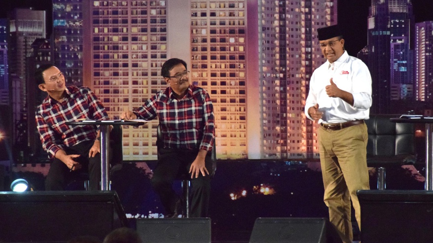 Menguji Keabsahan Data Ahok-Djarot Saat Debat