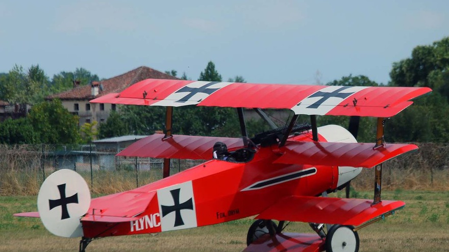 Red Baron Pilot Yang Dimakamkan Secara Hormat Oleh Musuh