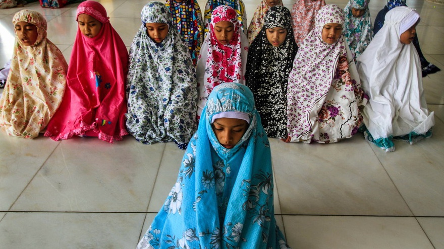 Peneliti Jelaskan Bagaimana Agama Mempengaruhi Perkembangan Anak Tirto Id