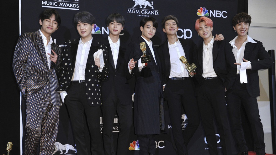 Bts Masuk Billoard Hot Tours Agustus 2019 Kalahkan Ed Sheeran Tirto Id