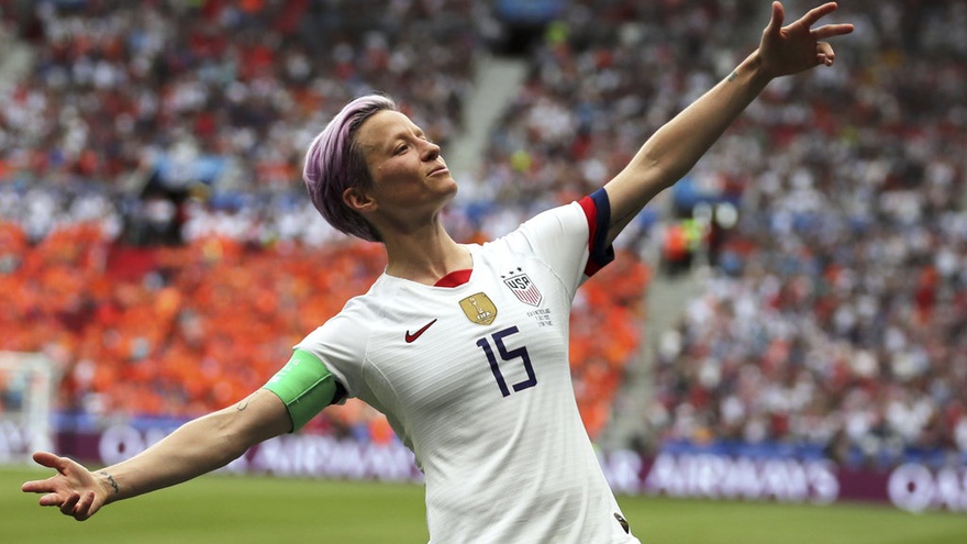 Lewat Megan Rapinoe Sepakbola Wanita Bersuara Melawan Diskriminasi Tirto Id Lewat Megan Rapinoe Sepakbola Wanita Bersuara Melawan Diskriminasi Tirto Id