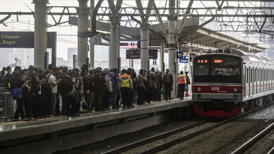 First Mile-Last Mile: Beban Nyata Ongkos Transportasi Umum