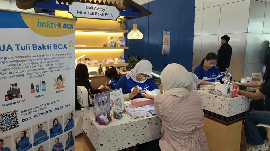 Kala UMKM Lokal dan Disabilitas Kian Berdaya Lewat Bakti BCA