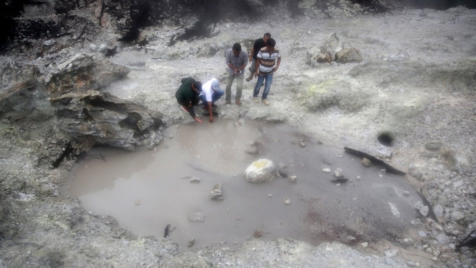 Hasil gambar untuk wisata ke gunung merapi sabnag