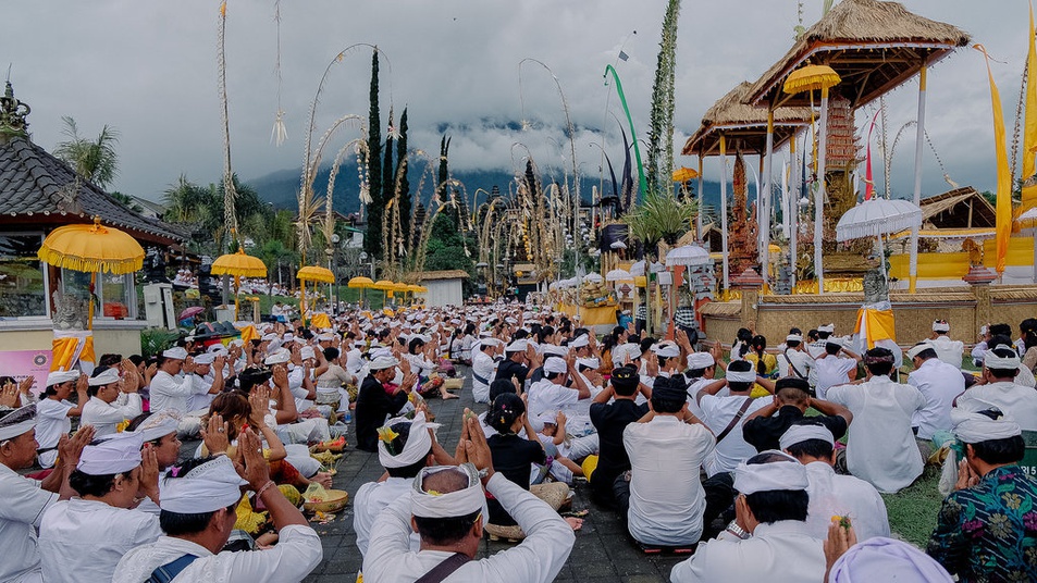 Ritual Umat Hindu Jelang Hari Raya Nyepi Tahun Baru Saka 1941