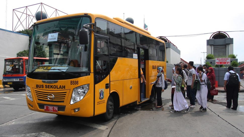 Dishub DKI Siapkan Bus Gratis di Bodetabek Selama PSBB Transisi