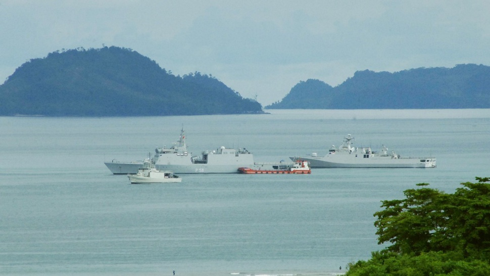 Wapres JK Sambut Ekspor Kapal Perang Pertama Indonesia
