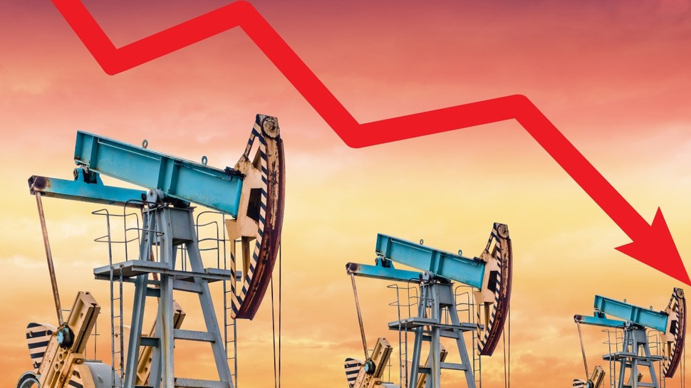 Pertemuan OPEC Alot, Harga Minyak Dunia Anjlok Hingga 20 Persen