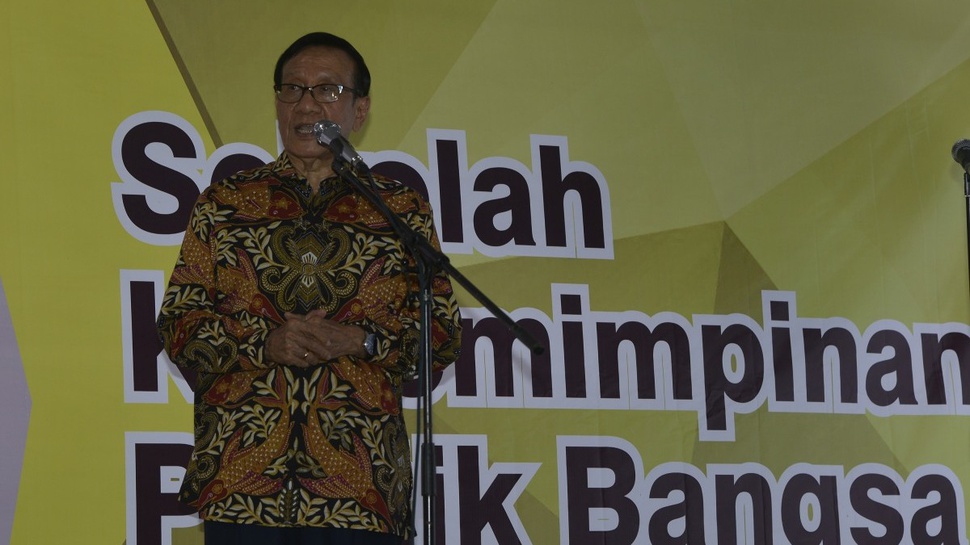 Akbar Tandjung Khawatir Penunjukan Novanto Picu Perpecahan