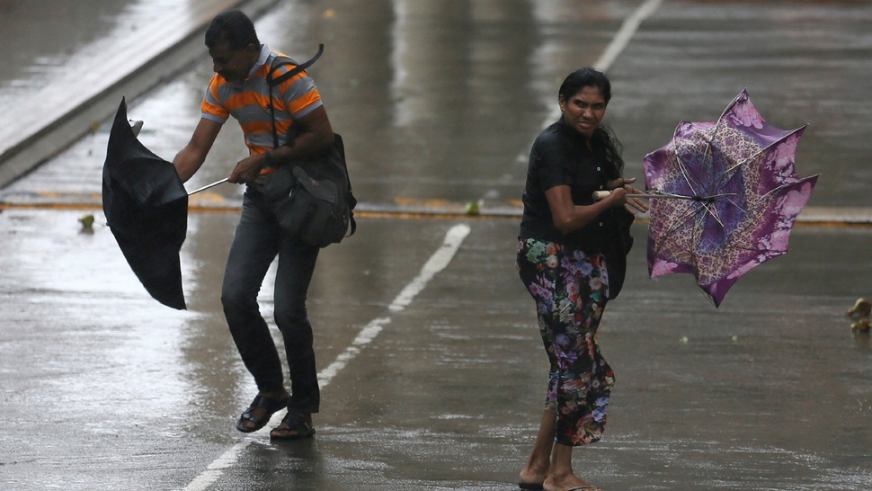 2016/05/20/Sri-Lanka-Wet-Day-17052016copy_ratio-16x9.jpg