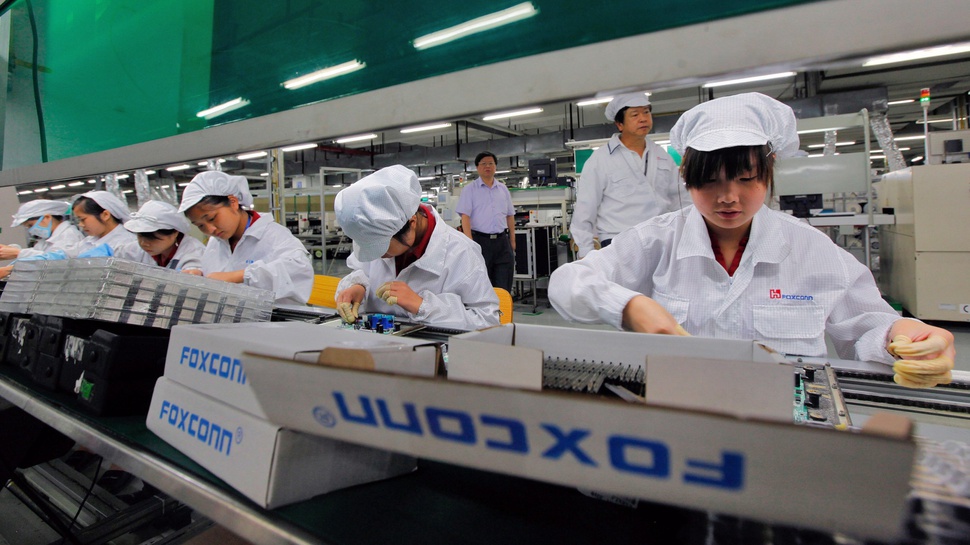 Ancaman Sesungguhnya Bukan Buruh Cina, Tapi Robot Pekerja