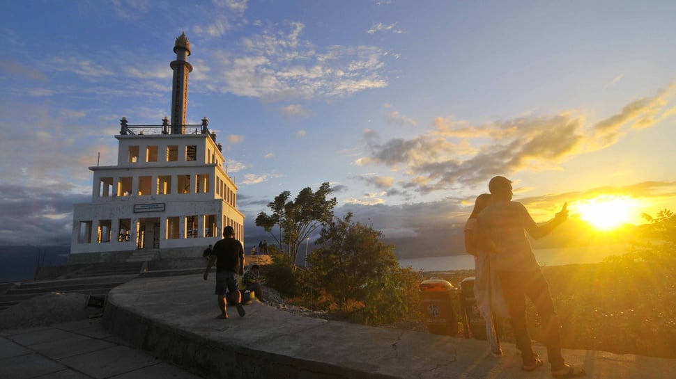 11 Tempat Wisata di Palu yang Terkenal untuk Liburan