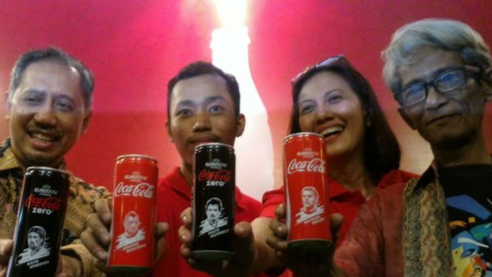 Berawal dari Hobi, Karyanya Kini Dipakai Coca Cola