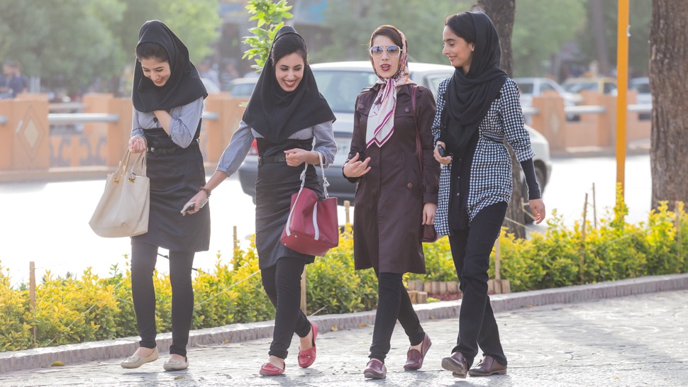 2016/07/05/TIRTO-Shiraz-iran_07.JPG