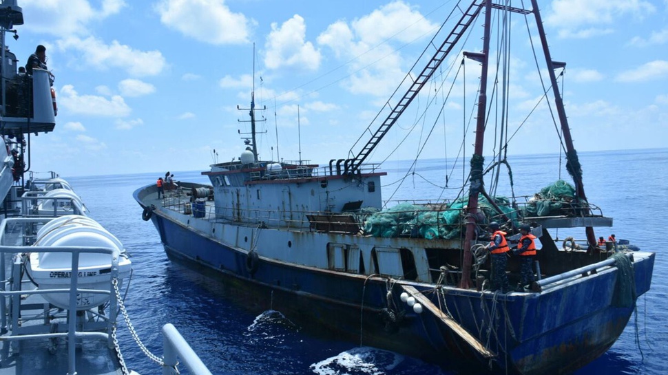 Kapal Tanker Indonesia Hilang di Perairan Malaysia
