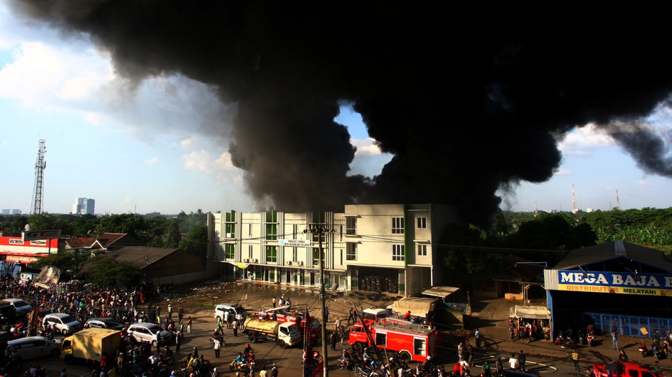 Kantor Dinas Kesehatan Kota Tangerang Terbakar