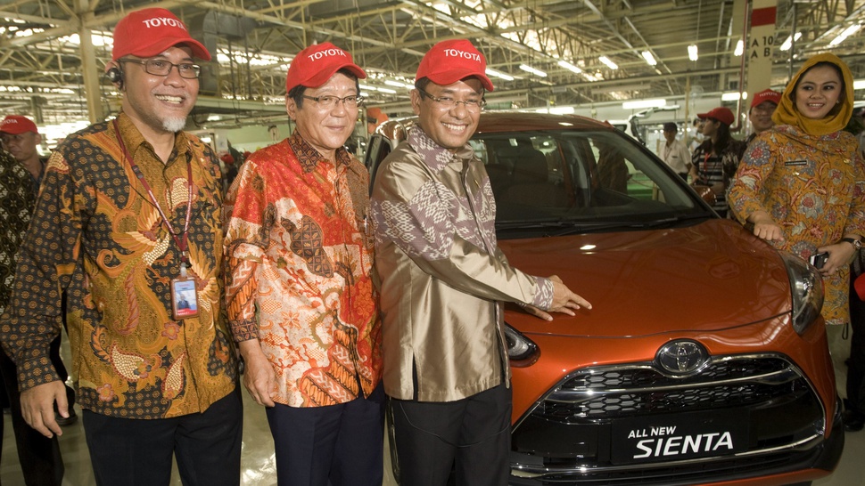 Toyota Investasikan Rp2,5 Triliun untuk Mobil Sienta