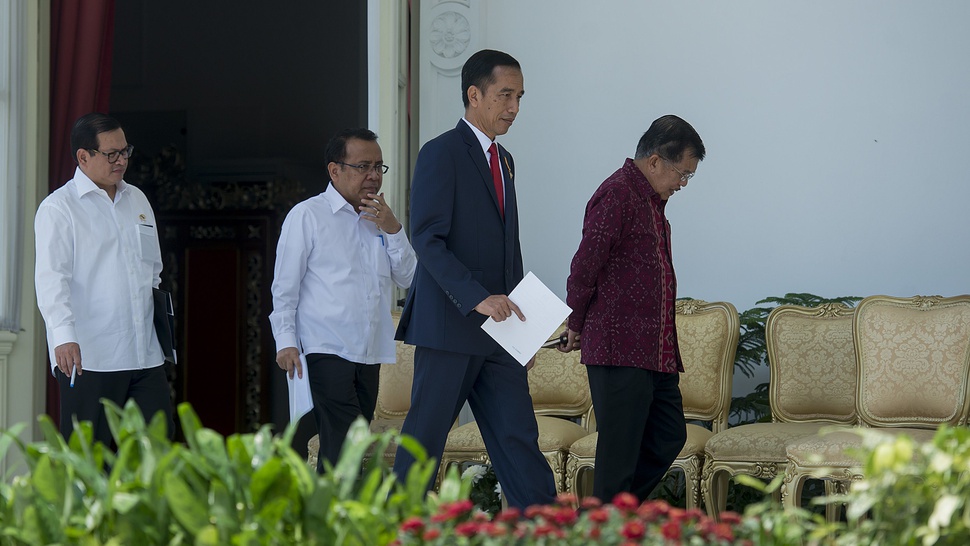 Presiden Jokowi Bantah Isu Reshuffle Kabinet 