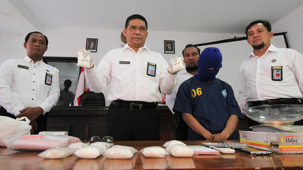 2016/08/08/TIRTO-antarafoto-peredaran-narkoba-jaringan-lapas-080816-ds-2.JPG