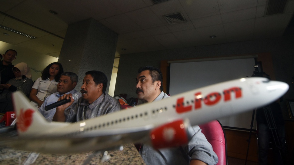 Lion Air Jatuh di Karawang Membawa 181 Penumpang dan 7 Awak Pesawat