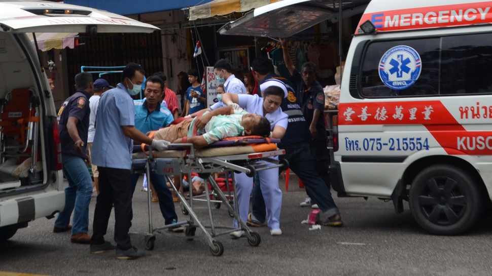 2016/08/12/TIRTO-antarafoto-injured-people-bomb-blast-thailand-120816.JPG