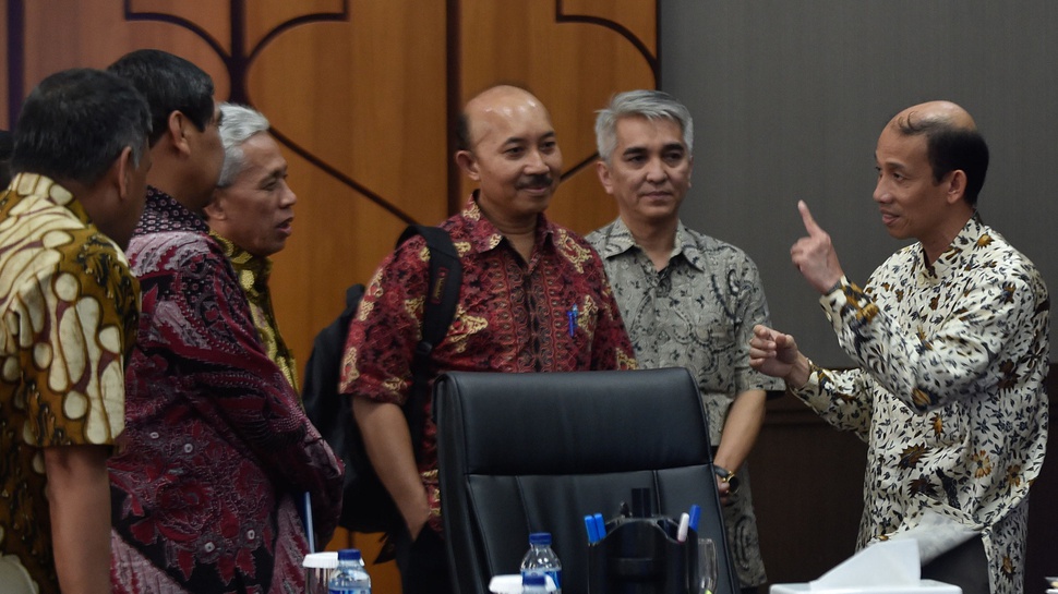 Sekber Tuntut Jokowi Tuntaskan Pemberhentian Arcandra