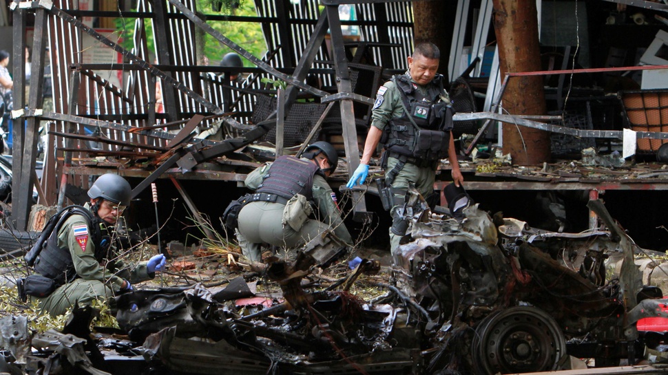 2016/08/24/TIRTO-antarafoto-car-bomb-blast-thailand-240816.JPG