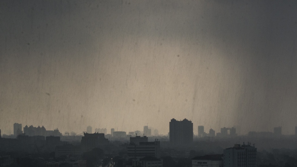 BMKG: Prakiraan Cuaca DKI Jakarta 28 Januari Hujan & Angin Kencang