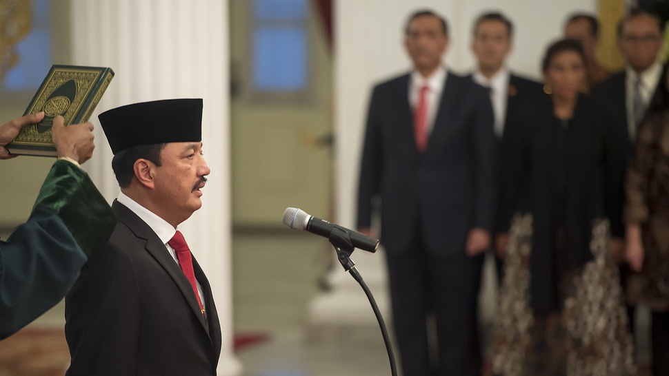 2016/09/09/TIRTO-antarafoto-pelantikan-kepala-bin-090916-wsj-3.JPG