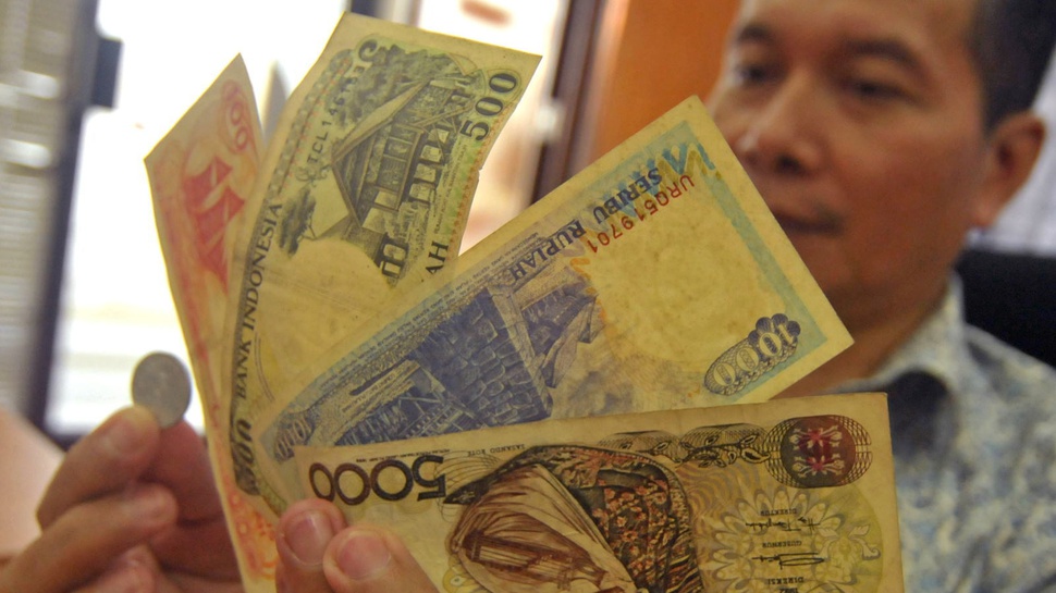 Menyatukan Indonesia dengan Mata Uang