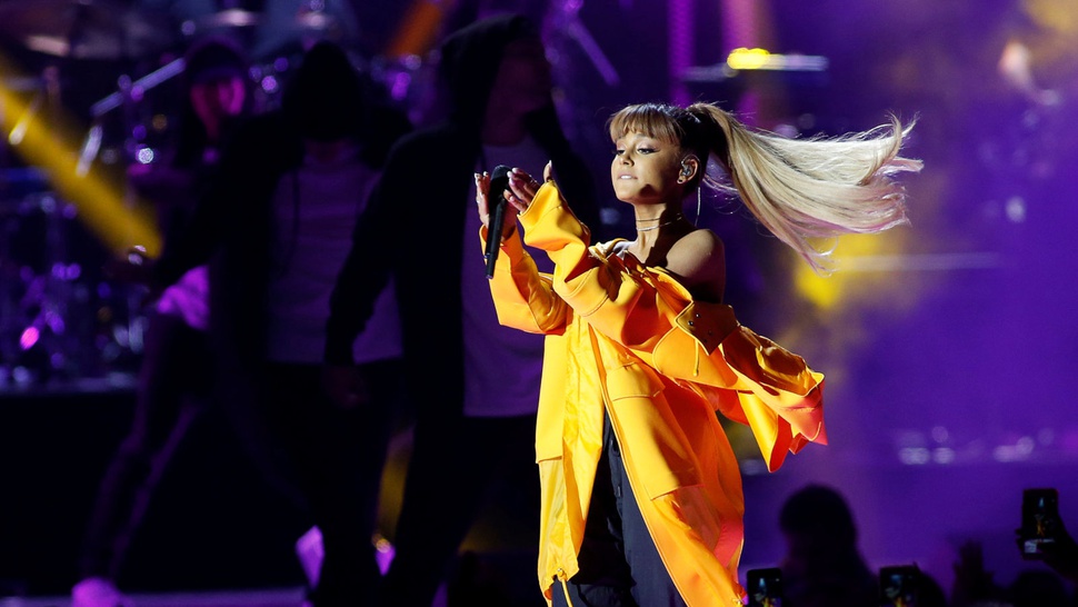 Ariana Grande Jadi Warga Kehormatan Pertama Manchester