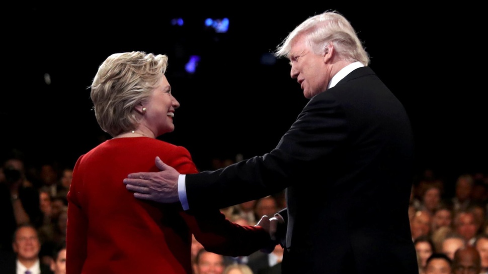 Hillary Clinton Cetak Sejarah dalam Debat Pertama