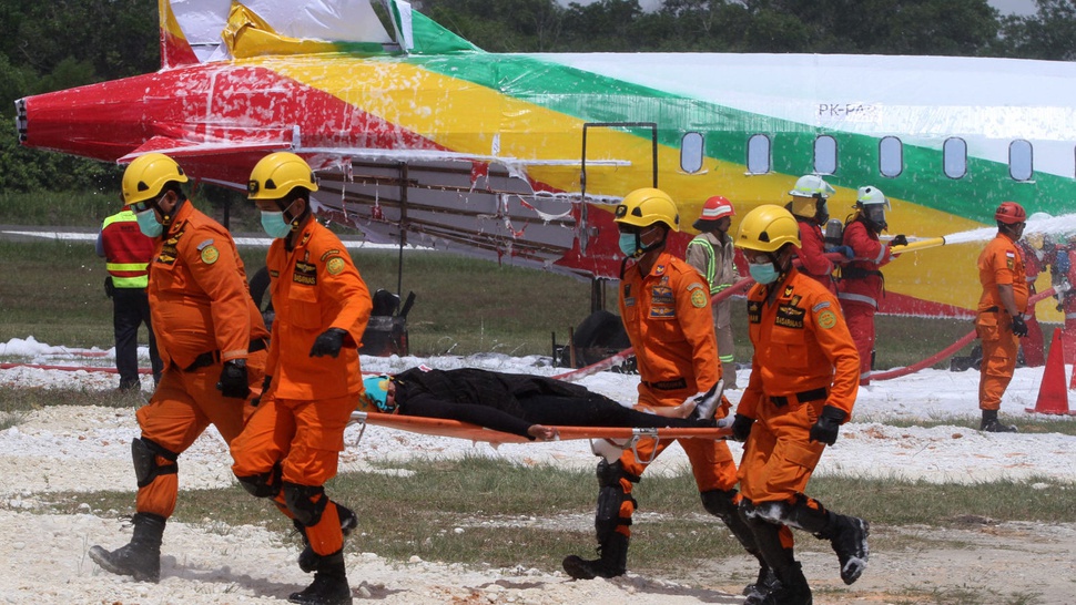Inggris Selidiki Penyebab Kecelakaan Pesawat Kolombia 