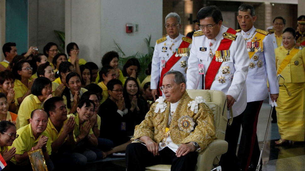 Raja Thailand Wafat Setelah Memerintah Selama 70 Tahun
