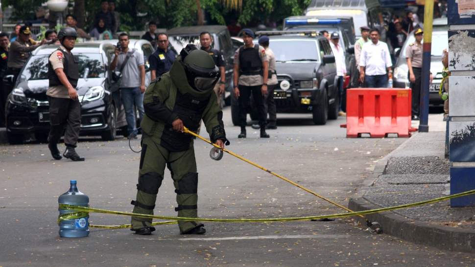 Menhan: Penyerang Polisi Tangerang Sel ISIS Bayaran