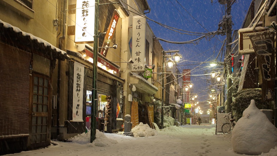 Salju Pertama November di Tokyo Setelah 54 Tahun
