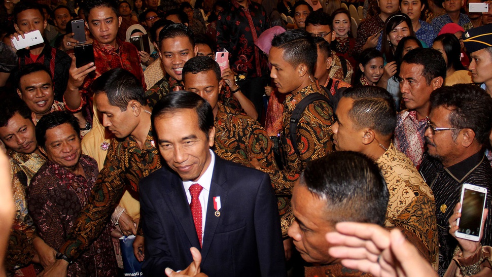 Jokowi Harap Korpri Jadi Pusat Inovasi Layanan Publik
