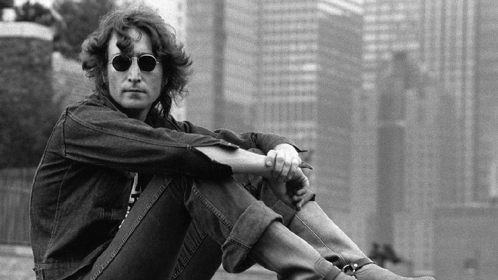 Kacamata John Lennon akan Dilelang Mulai Rp 755 Juta