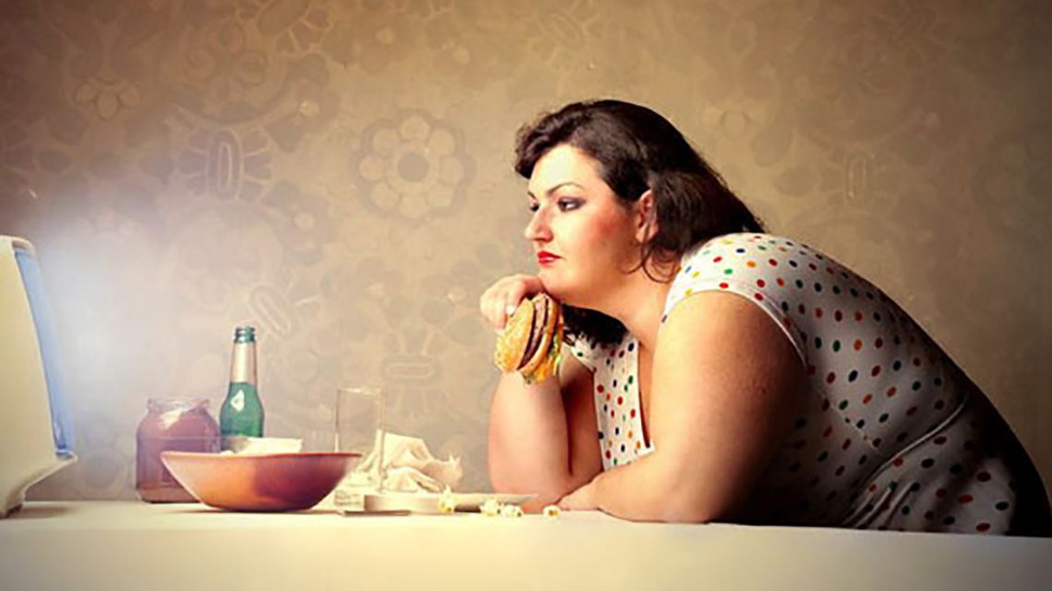 9 Cara Mengontrol Porsi Makan untuk Mengatasi Obesitas