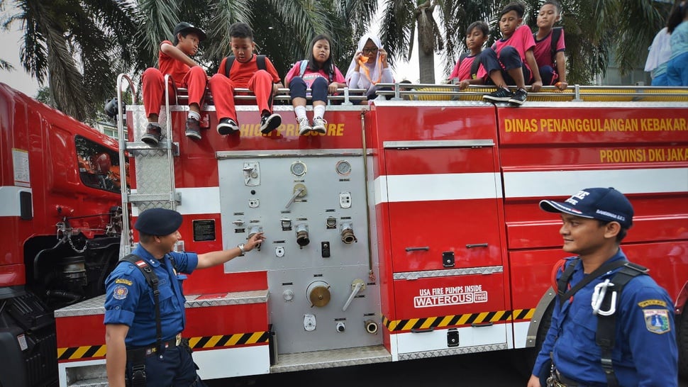 Damkar Jakarta Siagakan 500 Personel Selama Libur Lebaran 