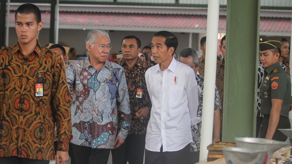 Presiden Jokowi Ingin Pasar Tradisional Bersaing dengan Mal