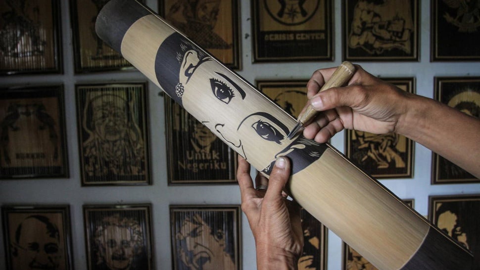 Kerajinan Ukir Bambu Gambar Wajah