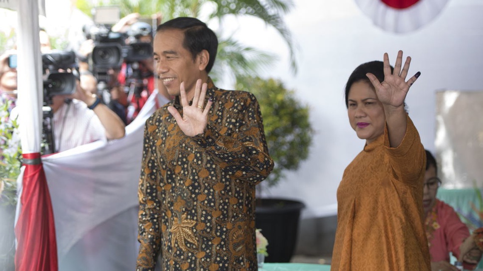 Warga TPS 04 Gambir Tunggu Kehadiran Jokowi