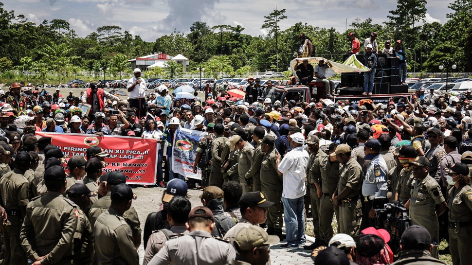 Polisi dari Luar Papua Bantu Amankan Aksi Mogok di Freeport