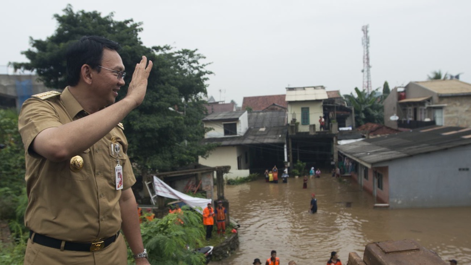 Ahok Sebut Opini Anies Soal Banjir Hanya untuk Kampanye 