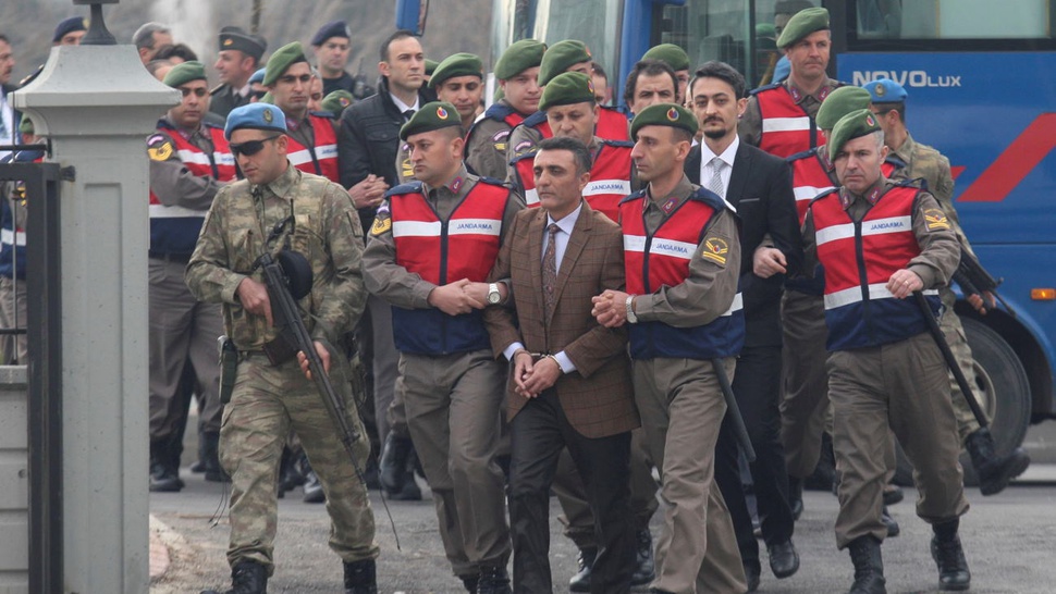 Turki Jatuhkan Vonis Seumur Hidup bagi 23 Pelaku Kudeta