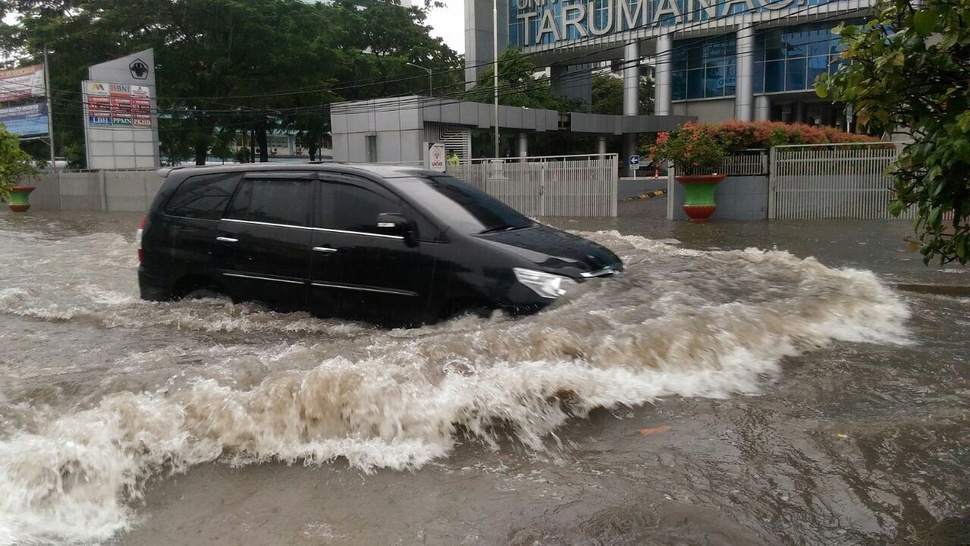 54 Titik Banjir di Jakarta Sebabkan Ribuan Rumah Terendam