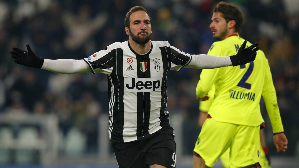 Napoli vs Juventus Skor 0-1: Gol Higuain Permalukan Tuan Rumah