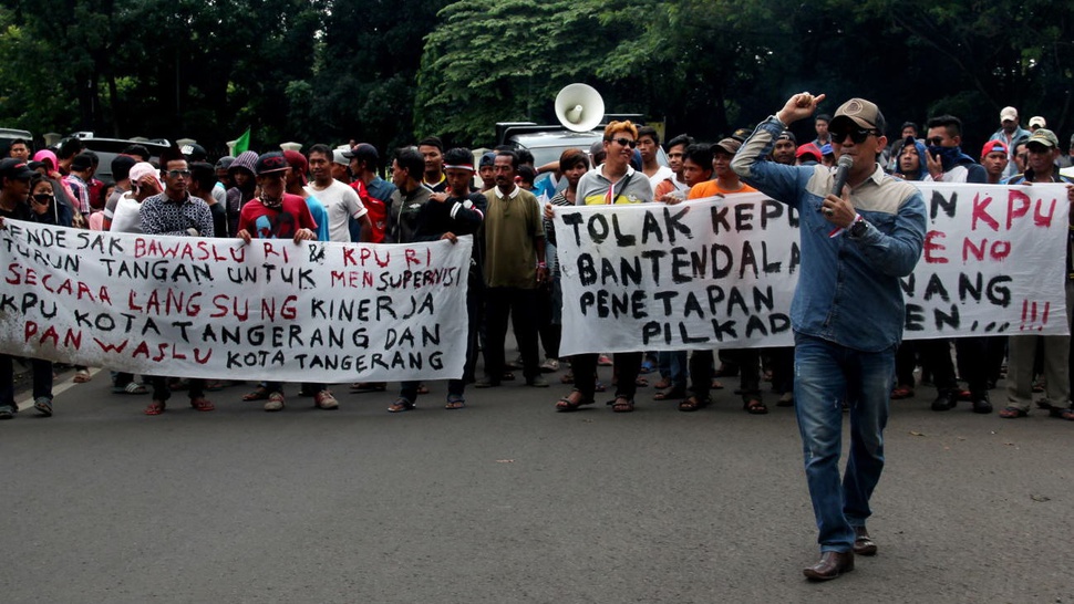 Rano-Embay Gugat Hasil Pilkada Banten ke MK