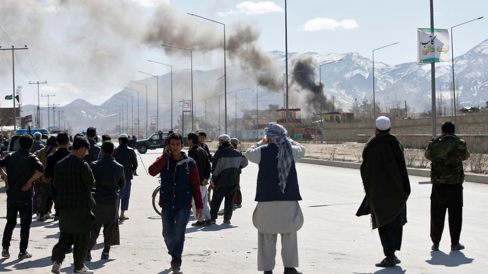 Gerilyawan Taliban Serang Markas Tentara AS di Afghanistan